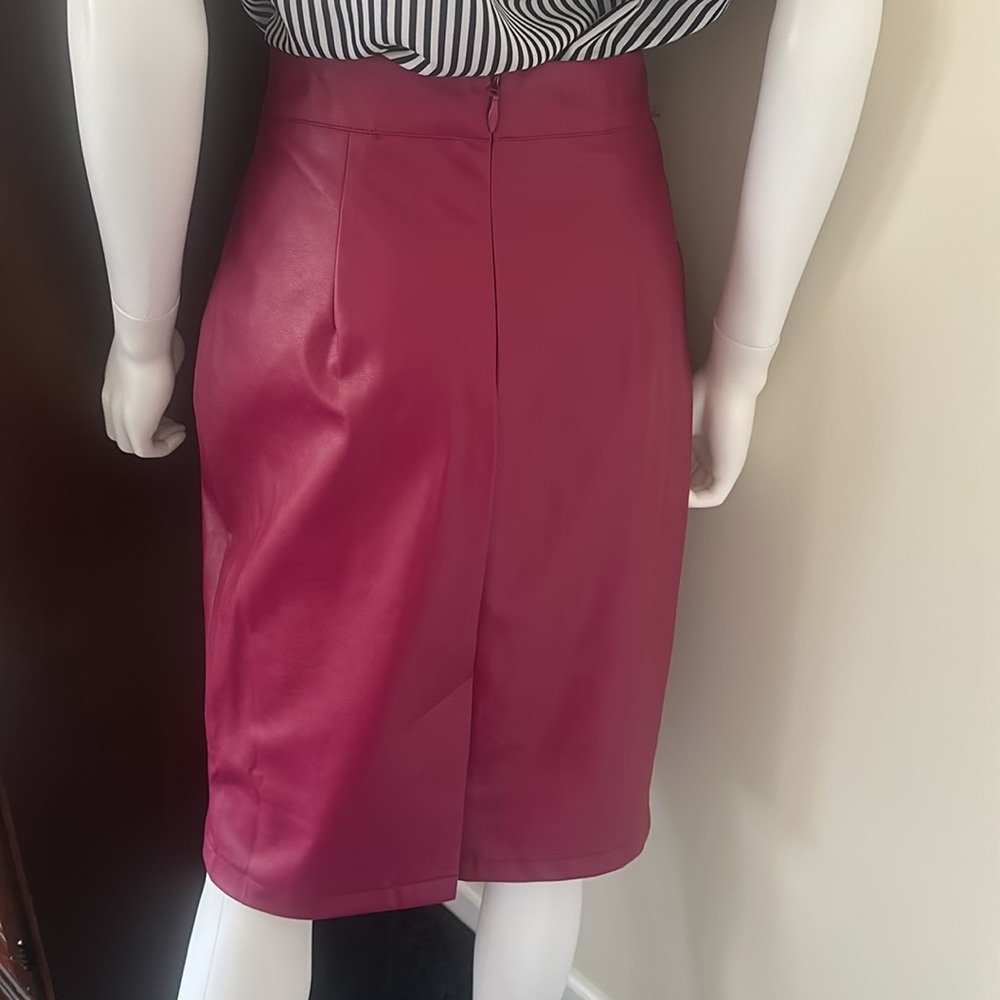 Adorable burgundy faux leather skirt! Tag still on! - Picture 4 of 6
